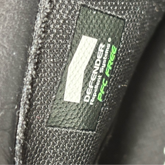 Timberland Black Lace Up Heeled Ankle Boots Size 8.5 Block Heel Like New - Picture 6 of 15